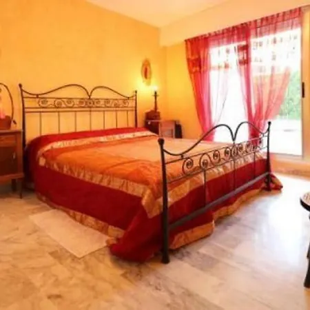 Front De Juan Les Pins Cannes Apartman *